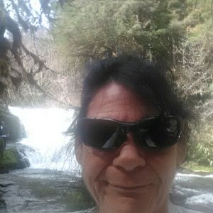 Meet your Posher, Deana